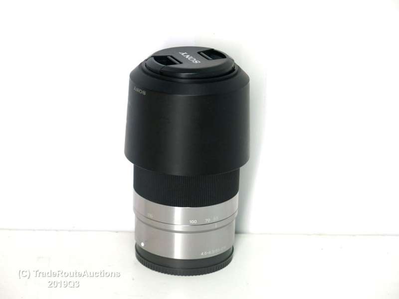 Sony SEL-55210 55 mm - 210 mm f/4.5 - 6.3 Zoom Lens for E-mount for NEX Series Cameras