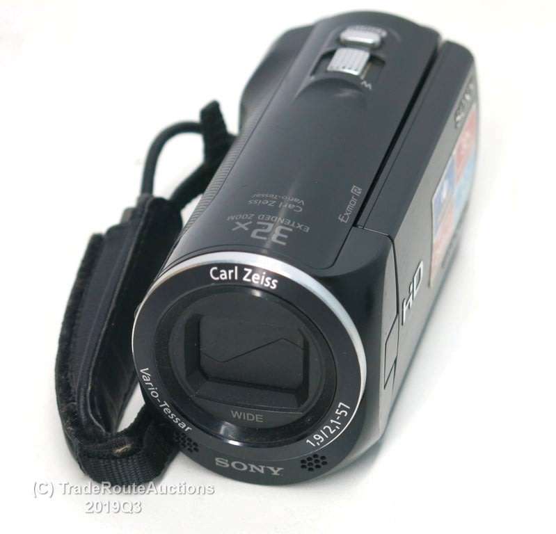 Sony HDR-CX220 HD Camcorder 32X ZOOM 8.9 MEGAPIXELS HANDYCAM