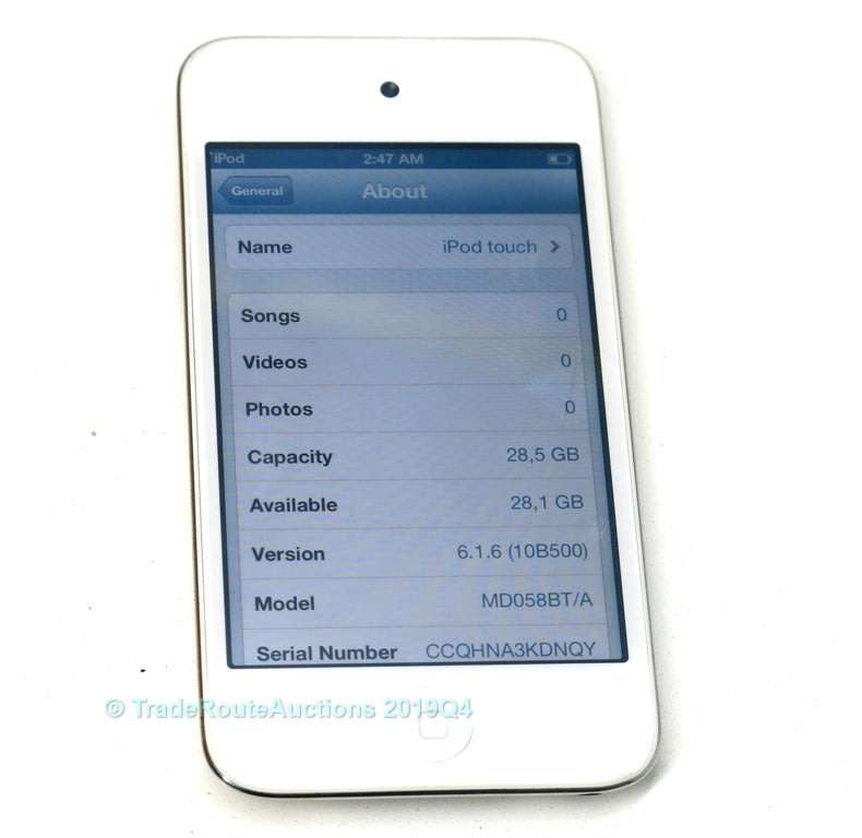 Apple iPod Touch 4th Generation White 32GB | MD058BT | A1367 | Retina Display Technology