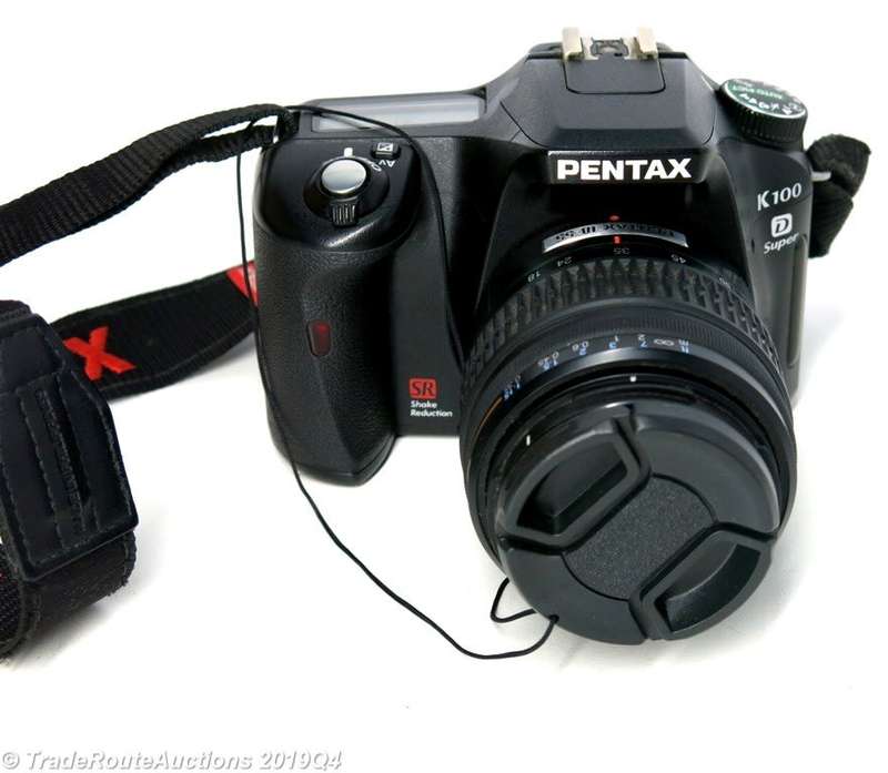 Pentax K100D Super Digital SLR Camera with 18-55mm Lens Kit