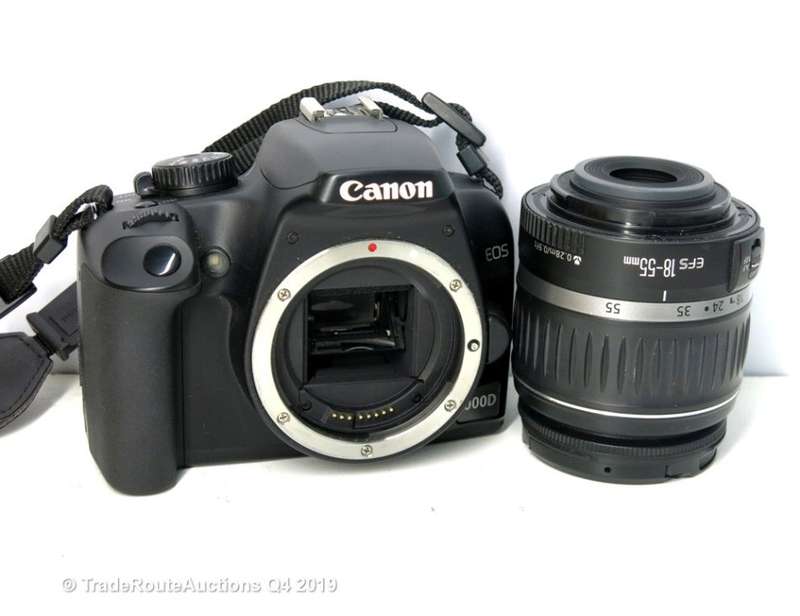 Canon EOS 1000D Digital SLR camera plus Canon 18-55mm Lens Professional KIT