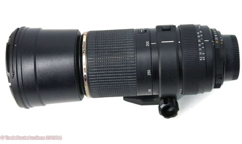 Tamron Auto Focus 200-500mm f/5.0-6.3 Di LD SP Lens for Nikon Digital SLR Cameras