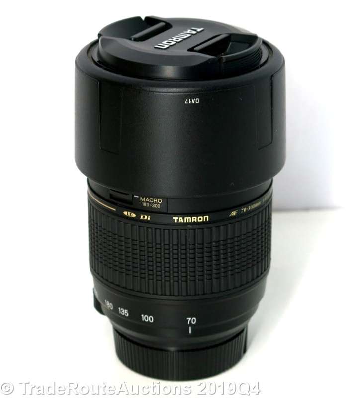 Tamron AF 70-300mm f/4.0-5.6 Di LD Zoom Lens for NIKON CAMERAS
