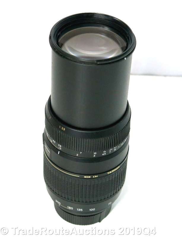 Tamron AF 70-300mm f/4.0-5.6 Di LD Zoom Lens for NIKON CAMERAS