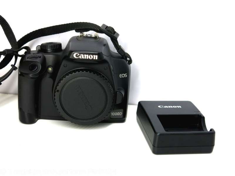 Canon EOS 1000D Digital SLR camera BODY ONLY