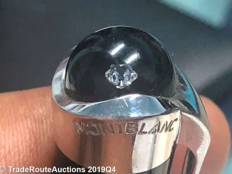 Mont Blanc ETOILE DE MONTBLANC BALLPOINT PEN 103379 - Montblanc diamond in cap-top - Box & Papers