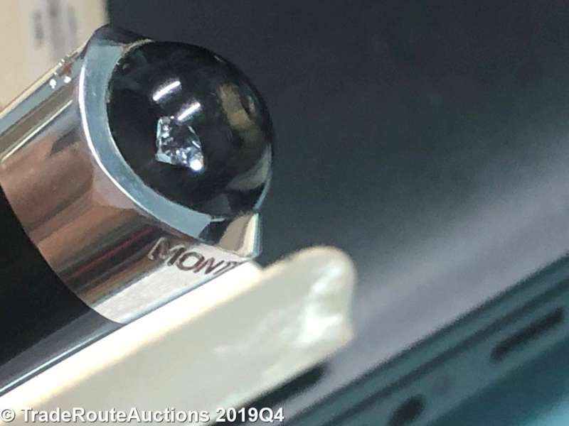 Mont Blanc ETOILE DE MONTBLANC BALLPOINT PEN 103379 - Montblanc diamond in cap-top - Box & Papers