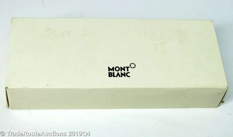Mont Blanc ETOILE DE MONTBLANC BALLPOINT PEN 103379 - Montblanc diamond in cap-top - Box & Papers
