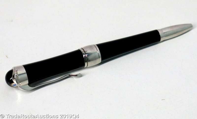 Mont Blanc ETOILE DE MONTBLANC BALLPOINT PEN 103379 - Montblanc diamond in cap-top - Box & Papers