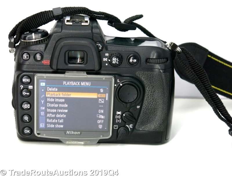 Nikon D300 PROFESSIONAL Digital SLR Camera Body