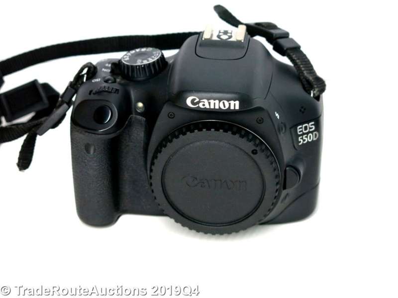 Canon EOS 550D Digital SLR camera 18 MP - BODY ONLY - Professional Camera Body