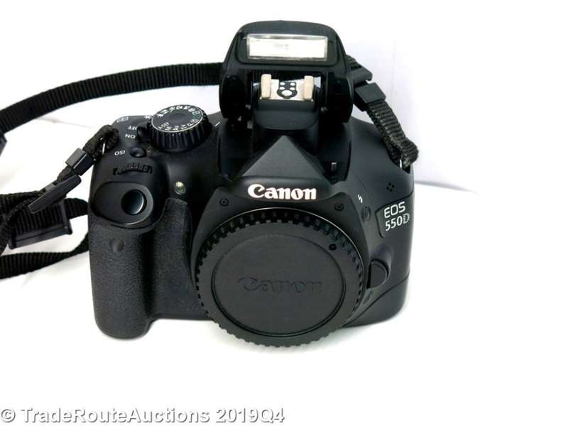 Canon EOS 550D Digital SLR camera 18 MP - BODY ONLY - Professional Camera Body