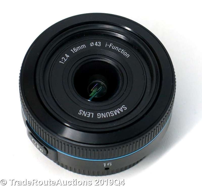 Samsung 16mm f/2.4 Ultra Wide Pancake NX Ultra-wide lens Lens