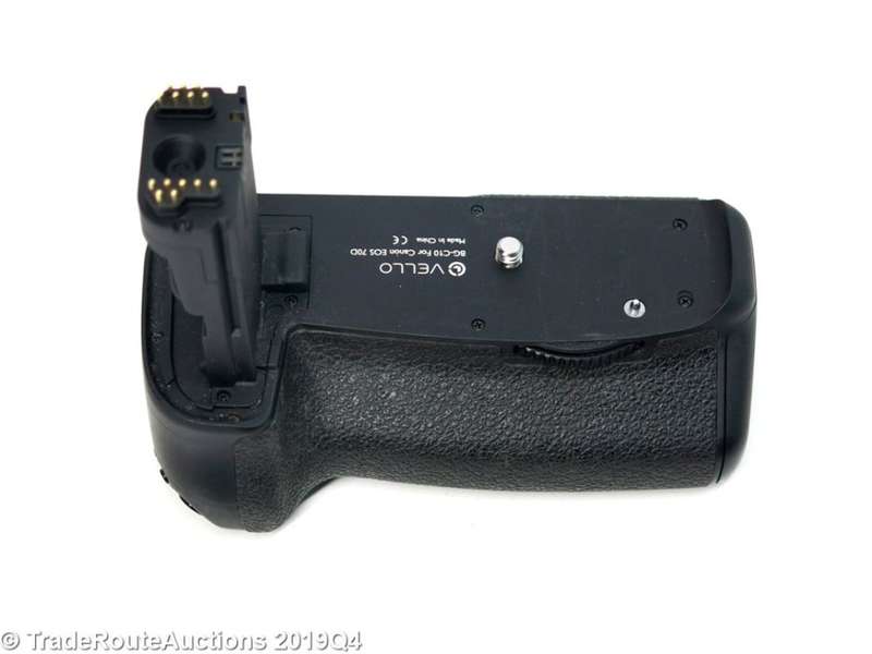 Vello BG-C10 Battery Grip for Canon 70D, 80D & 90D DSLR Camera