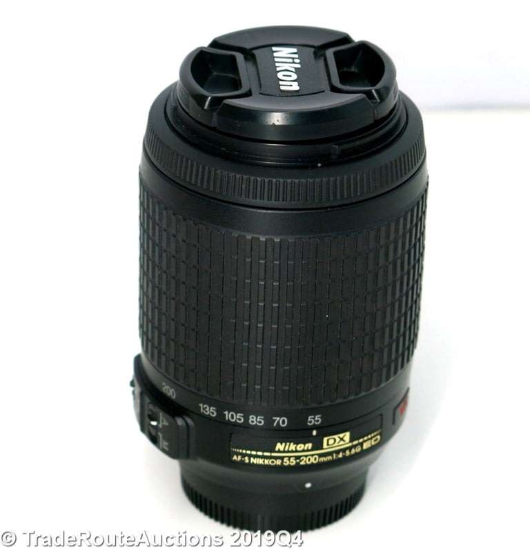 Nikon AF-S NIKKOR 55-200mm VR [ VIBRATION REDUCTION ] LENS