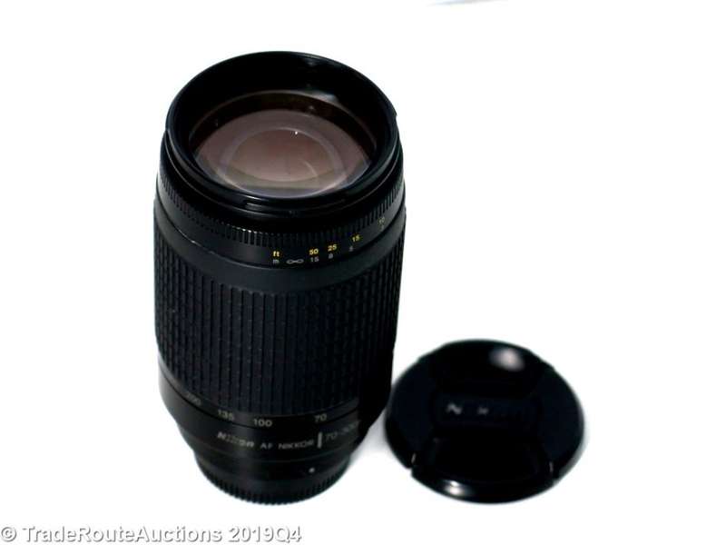 Nikon AF 70-300mm G Zoom lens