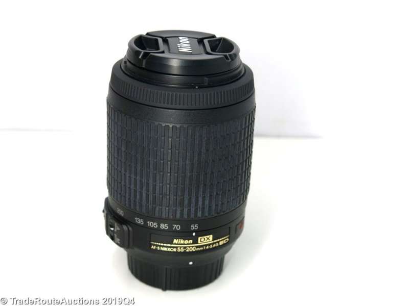 Nikon AF-S NIKKOR 55-200mm VR [ VIBRATION REDUCTION ] LENS