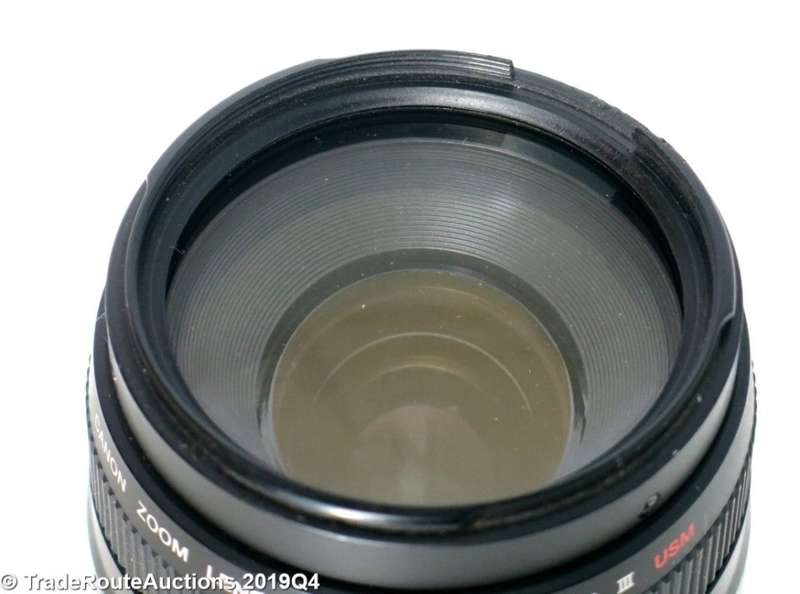 CANON EF 75-300MM III USM Zoom Lens Canon Cameras - PLEASE READ DESCRIPTION