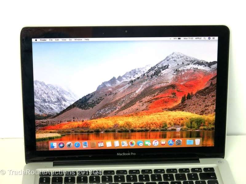 MacBook Pro 13.3-inch | Core i5 2.4GHz | 4GB DDR3 RAM | 500GB HDD | INTEL HD GRAPHICS