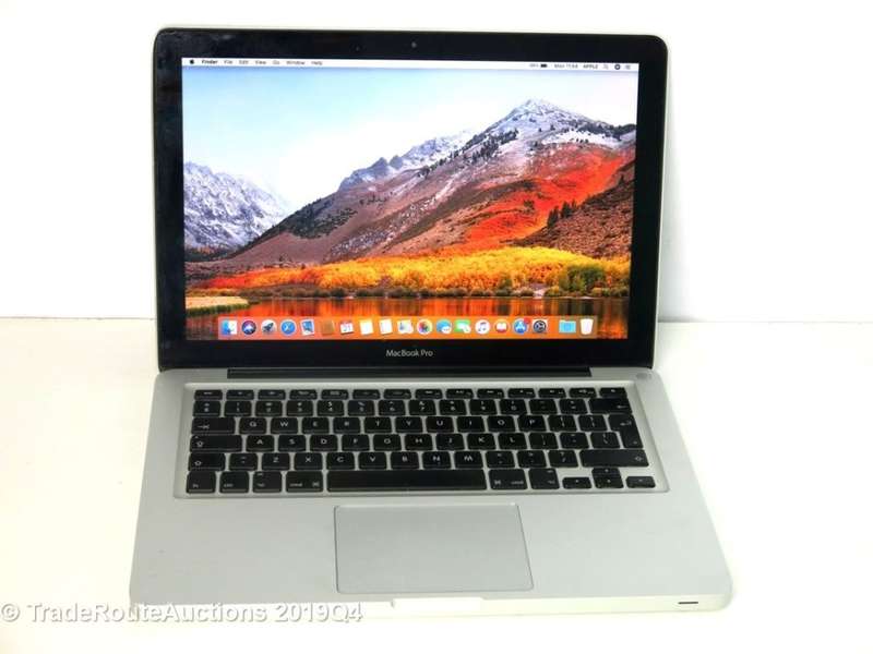 MacBook Pro 13.3-inch | Core i5 2.4GHz | 4GB DDR3 RAM | 500GB HDD | INTEL HD GRAPHICS