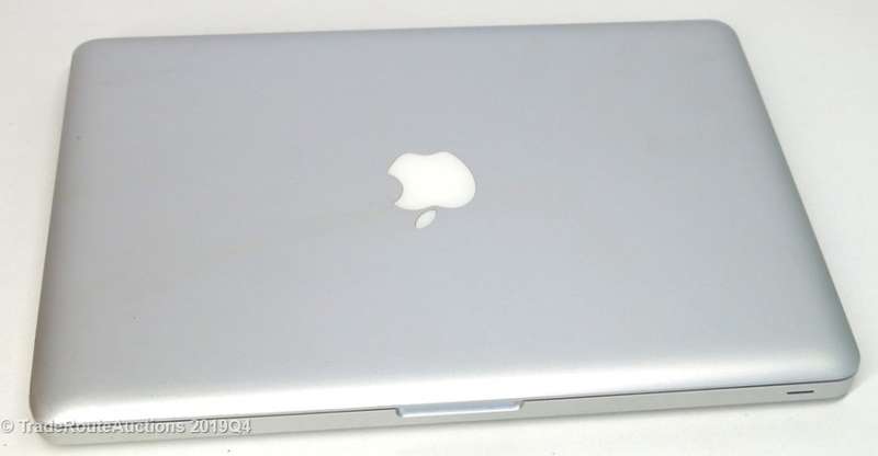 MacBook Pro 13.3-inch | Core i5 2.4GHz | 4GB DDR3 RAM | 500GB HDD | INTEL HD GRAPHICS
