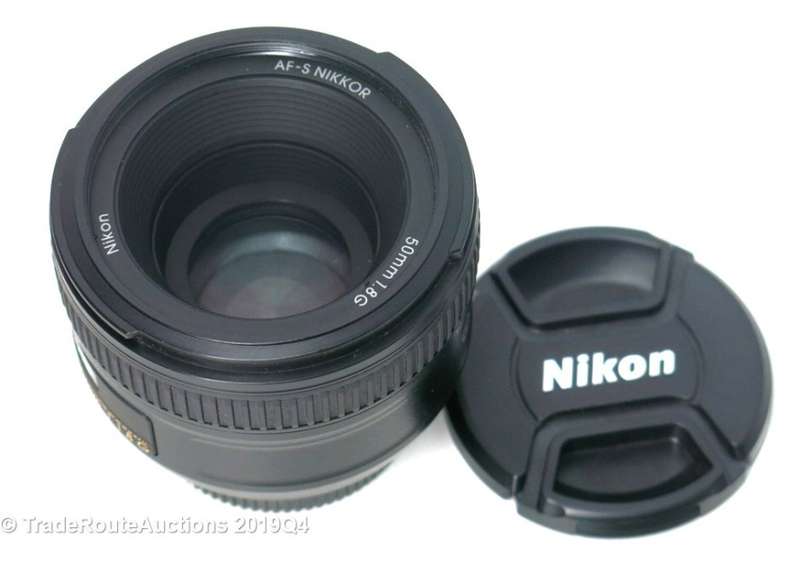 Nikon AF-S Nikkor 50mm f1.8G Lens for Nikon Digital Cameras