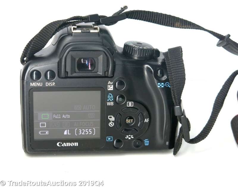 Canon EOS 1000D Digital SLR camera plus Canon 18-55mm Lens Professional KIT