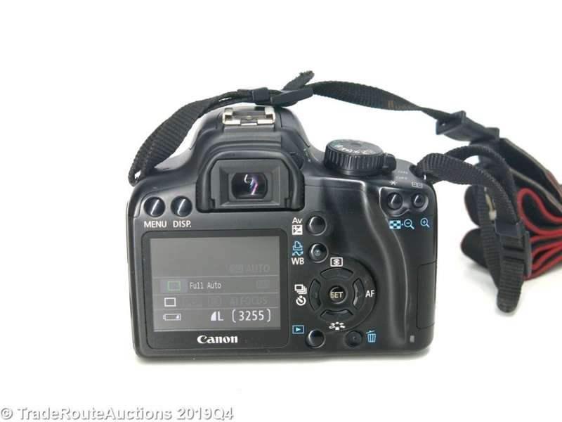 Canon EOS 1000D Digital SLR camera plus Canon 18-55mm Lens Professional KIT