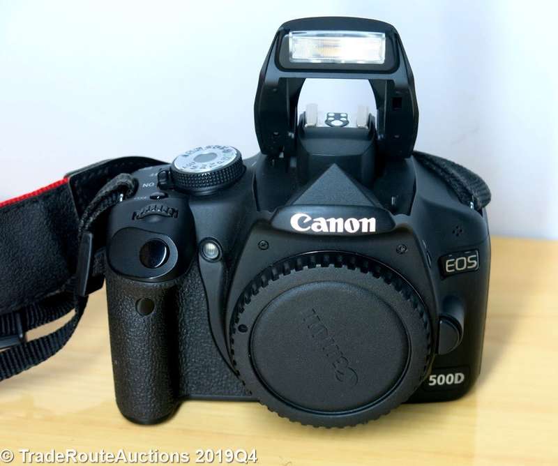 Canon EOS 500D Digital SLR camera 15.1 Megapixels FULL HD Body ONLY