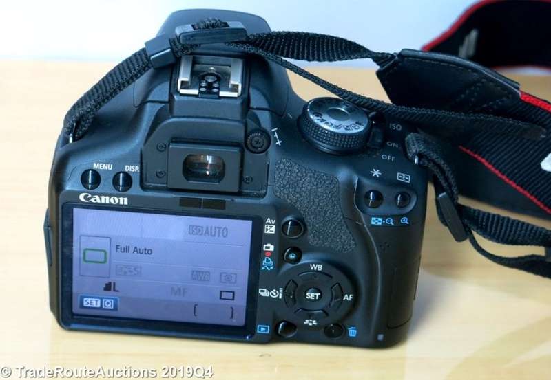 Canon EOS 500D Digital SLR camera 15.1 Megapixels FULL HD Body ONLY