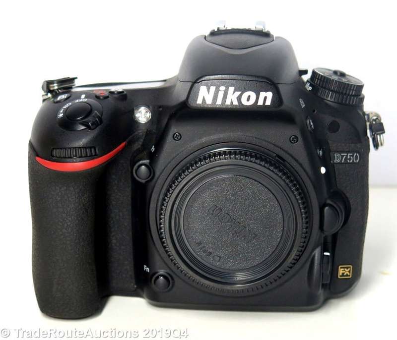 NIKON D750 | 24.3MP MEGAPIXELS | DIGITAL SLR CAMERA BODY | FX FORMAT | 6.5 FPS