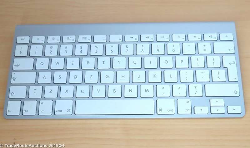 APPLE WIRELESS KEYBOARD - CAN BE USED WITH IMAC & MAC MINI