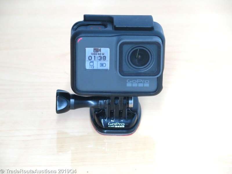 GoPro HERO5 Black 4K Action Camera with USB CABLE