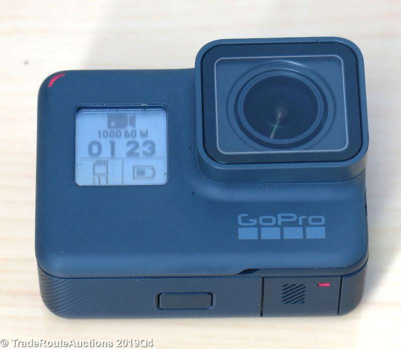 GoPro HERO5 Black 4K Action Camera with USB CABLE