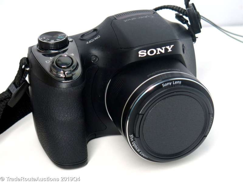 Sony Cyber-shot DSC-H300 20.1MP 35X Opitcal Zoom Digital Camera (Black)