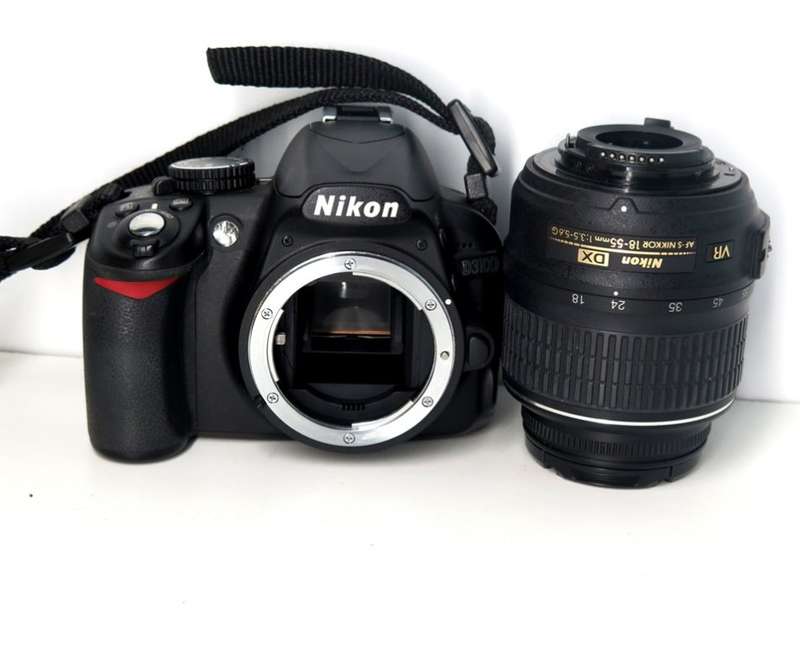 NIKON D3100 DSLR CAMERA 14.2 megapixels with Nikon 18-55mm PROFESSIONAL DSLR LENS KIT