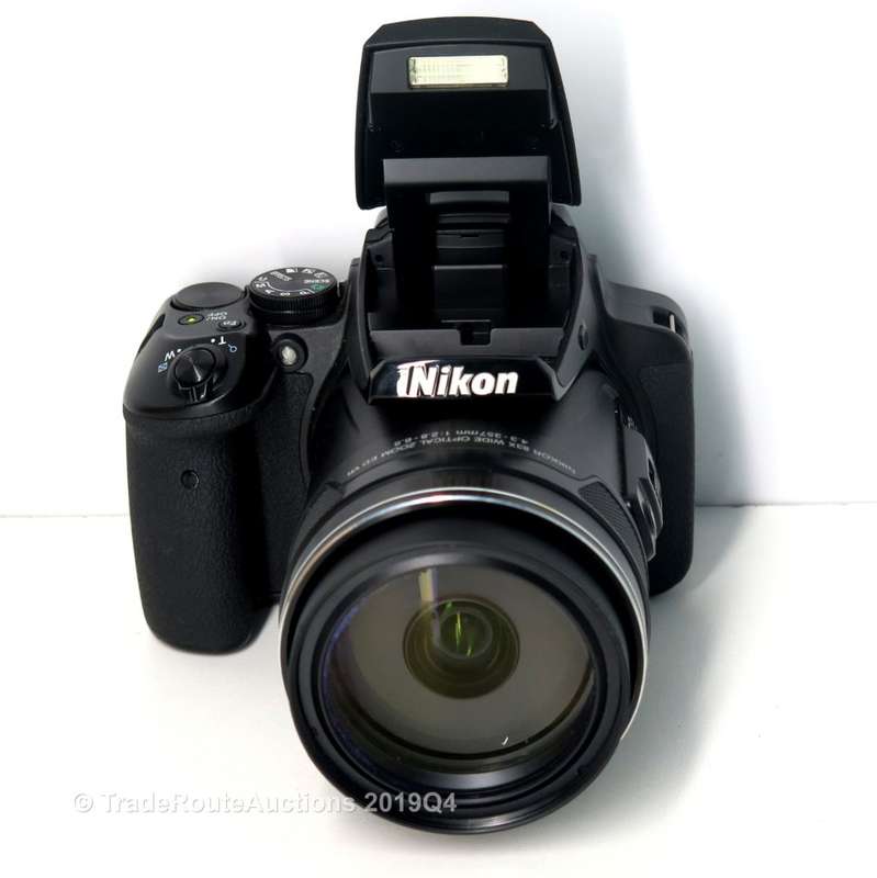 Nikon COOLPIX P900 Digital Camera, 83x Optical Zoom Full HD 1080/60p Video