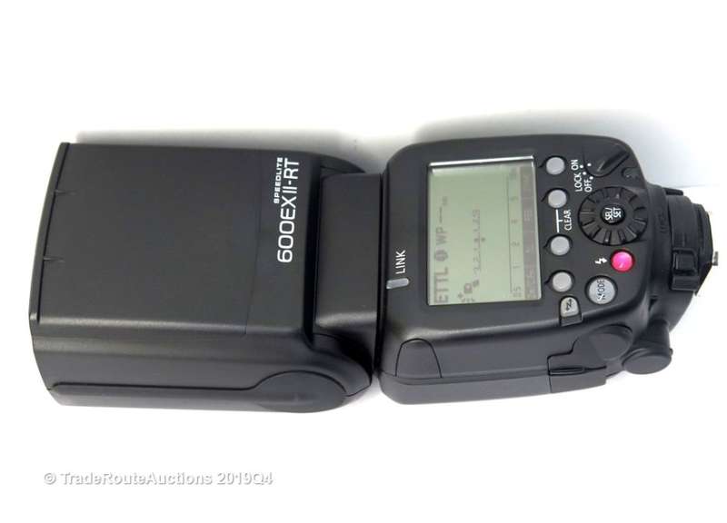 Canon Speedlite 600EXII-RT Flash for Canon EOS DIGITAL SLR Cameras *** BARGAIN ** Fits CANON DSLRs