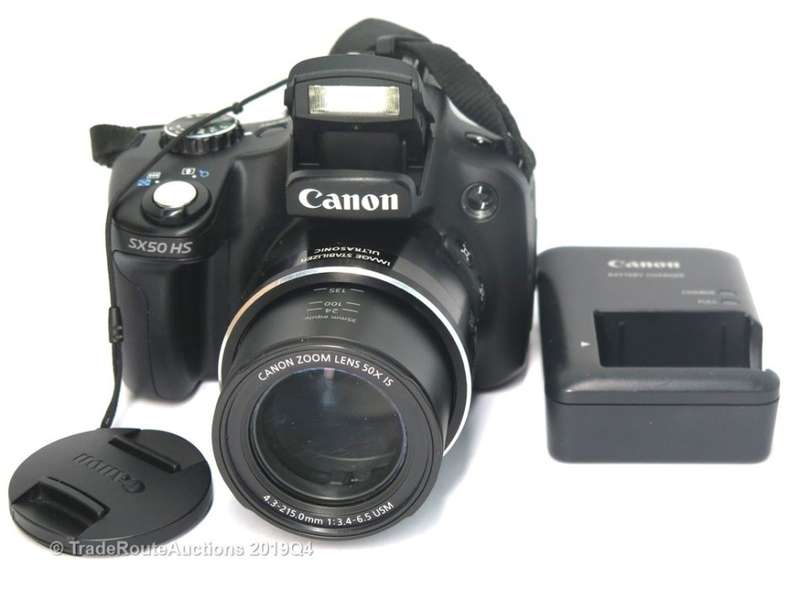 Canon PowerShot SX50 HS 24-1200mm IMAGE STABILIZER Lens - WORLD'S FIRST COMPACT 50X ZOOM