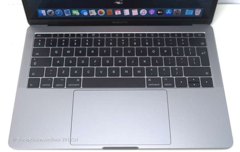 MacBook Pro 13.3-inch  | Core i5 2.3GHz | 8GB RAM | 128GB SSD - NON TOUCH BAR 2017
