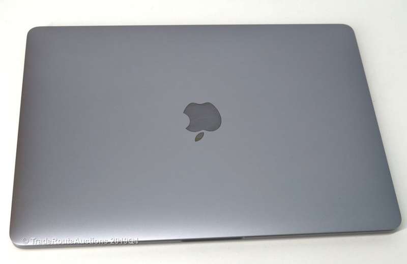 MacBook Pro 13.3-inch  | Core i5 2.3GHz | 8GB RAM | 128GB SSD - NON TOUCH BAR 2017