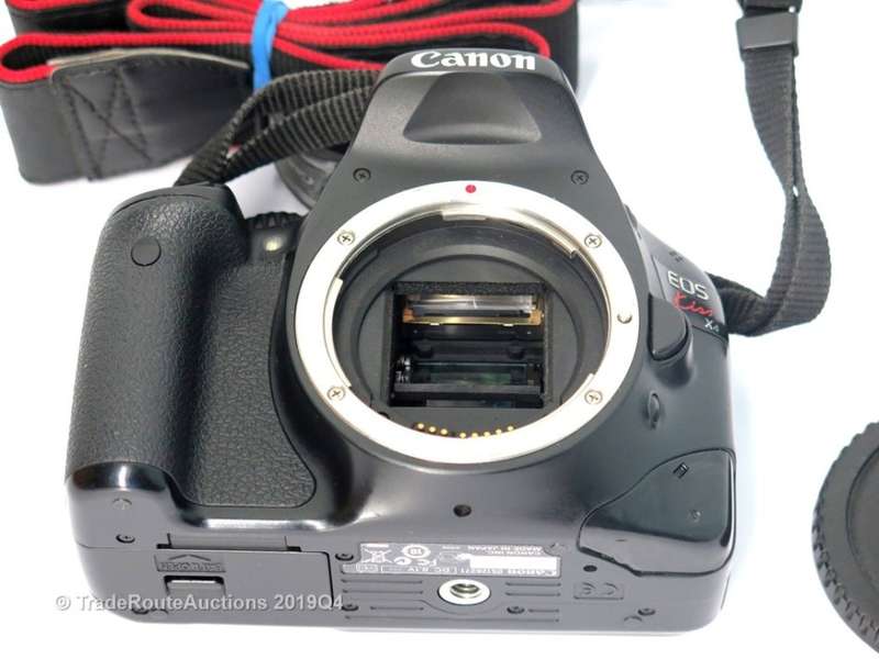 PLZ READ - Canon EOS KISS X4 (550D EQUIVALENT) Digital SLR camera 18 MP - Professional Camera Body
