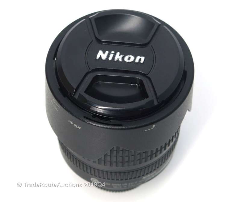 Nikon DX AF-S DX Nikkor 18-105mm VR f/3.5-5.6 Lens for Nikon Digital SLR Cameras
