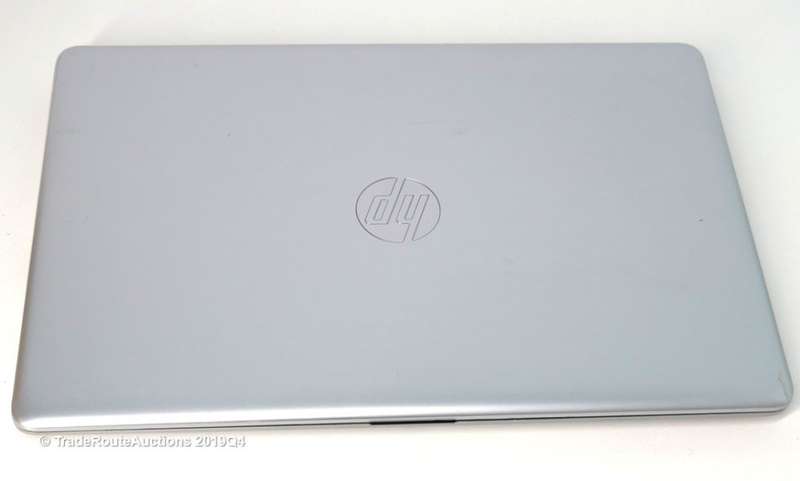 HP 15.6" HD Notebook 15-bs1xx TPN-C129 | CORE i5 8250U @ 1.6GHZ 8th Gen | 4GB RAM | 1TB HDD