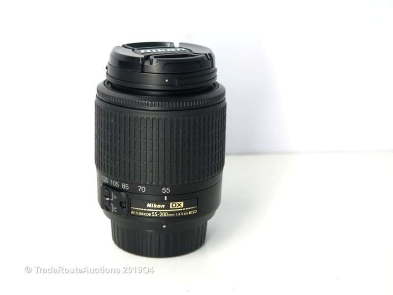 Nikon 55-200mm DX Lens for NIKON DSLR Cameras