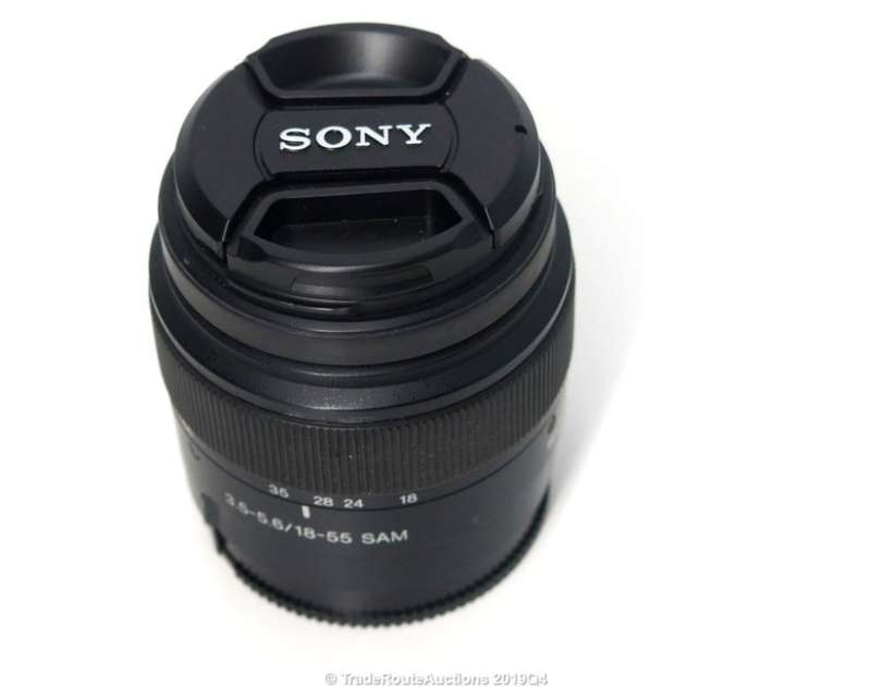 Sony 18-55mm SAM Standard Zoom Lens for Sony Alpha Digital SLR Cameras SAL1855