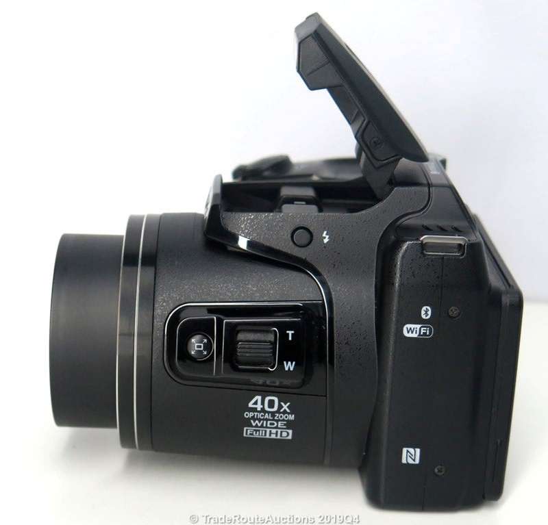BOXED - Nikon COOLPIX B500 Digital Camera | Full HD 1080p Video Recording at 30 fps