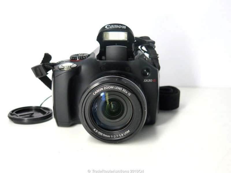 Canon PowerShot SX30 IS IMAGE STABILIZER ULTRASONIC 14.1 MP 35X OPTICAL FULL HD CAMERA