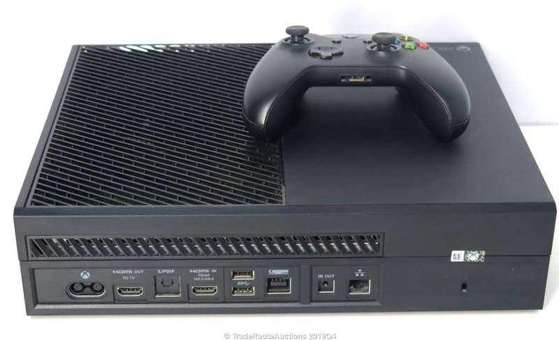 Microsoft Xbox One 1TB Model 1540 Gaming Console + 1 Controller