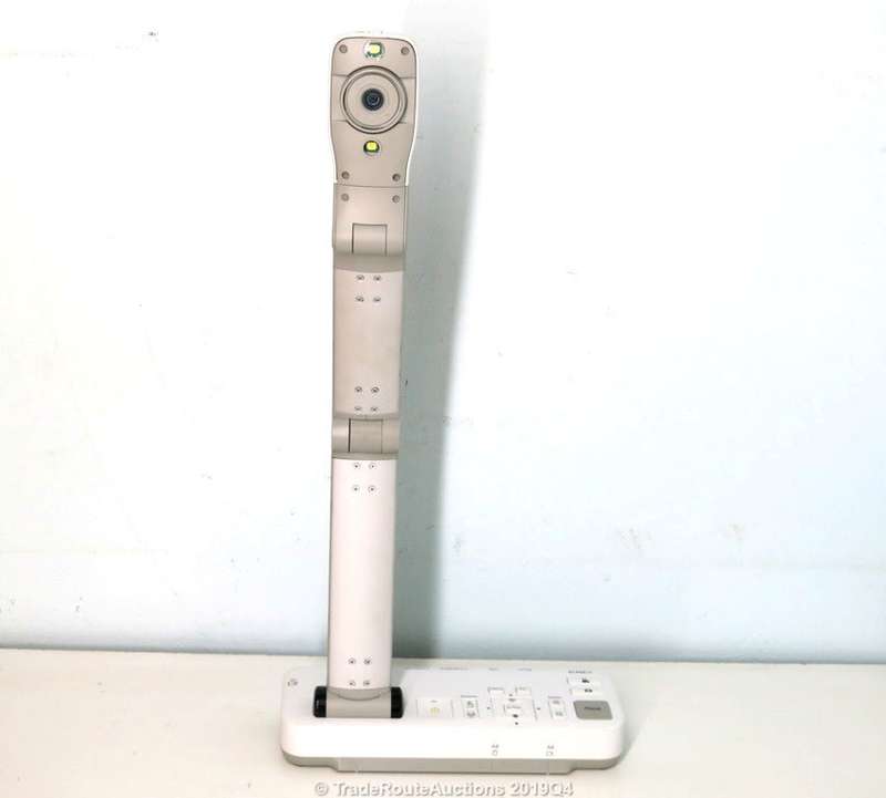 Epson DC-11 Document Camera with SXGA resolution, Microphone, Internal Memory and USB Connectivity